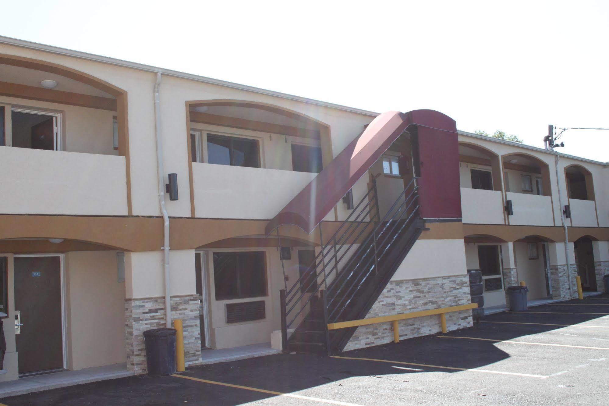 Budget Inn Massapequa Massapequa Park 外观 照片